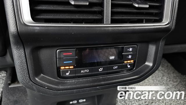 Volkswagen Atlas 2.0 TSI R-LINE 7-Seater 2025 — фото 19
