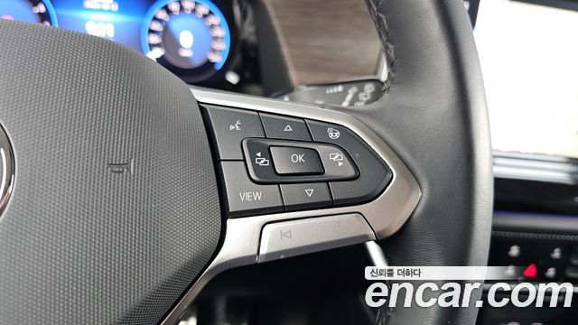 Volkswagen Atlas 2.0 TSI R-LINE 7-Seater 2025 — фото 32