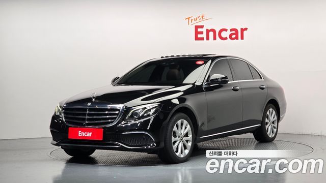 Mercedes-Benz E-Class (W213) E300 4MATIC Exclusive 2019 — фото 1