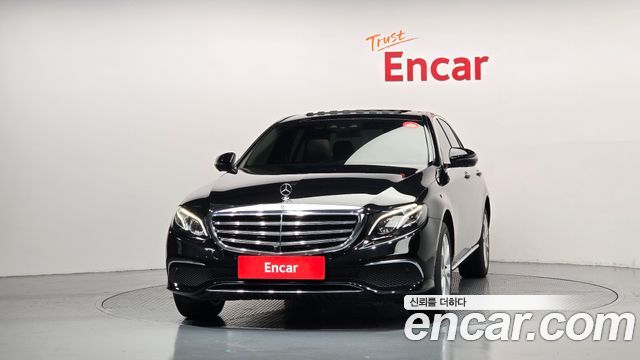 Mercedes-Benz E-Class (W213) E300 4MATIC Exclusive 2019 — фото 3