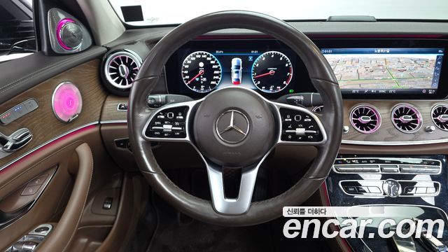 Mercedes-Benz E-Class (W213) E300 4MATIC Exclusive 2019 — фото 16