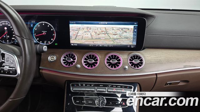 Mercedes-Benz E-Class (W213) E300 4MATIC Exclusive 2019 — фото 17