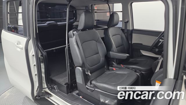 Kia Ray EV Van 2-Seater AIr 2025 — фото 12