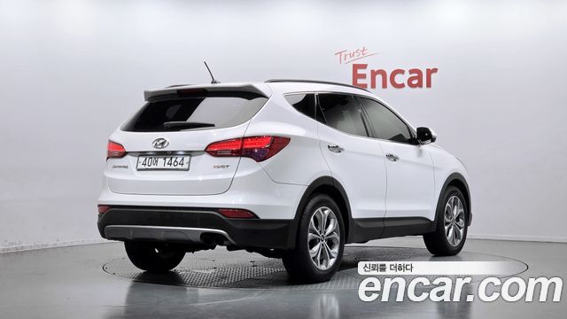 Hyundai Santa Fe (DM) Diesel(e-VGT) 2.0 2WD Premium 2015 — фото 2