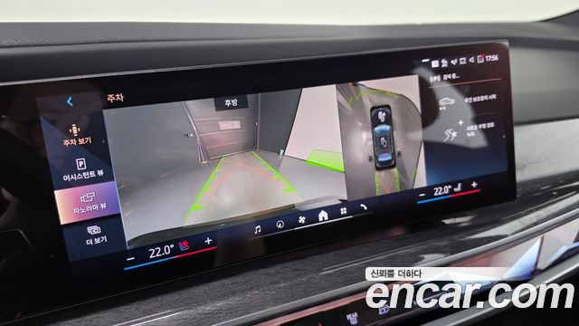 BMW 7 Series (G70) 740i xDrive M Sport 2024 — фото 15