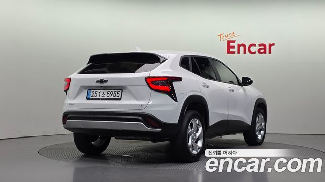 Chevrolet Trax Crossover 1.2 LT 2024 — фото 2