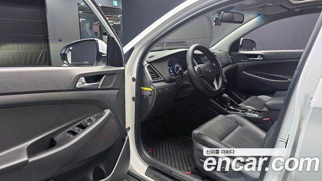 Hyundai Tucson Gasoline 1.6 turbo 2WD Modern Fever 2017 — фото 10