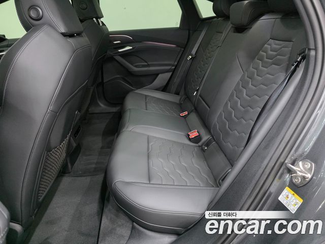 Audi A6 e-tron Performance S line 2025 — фото 21