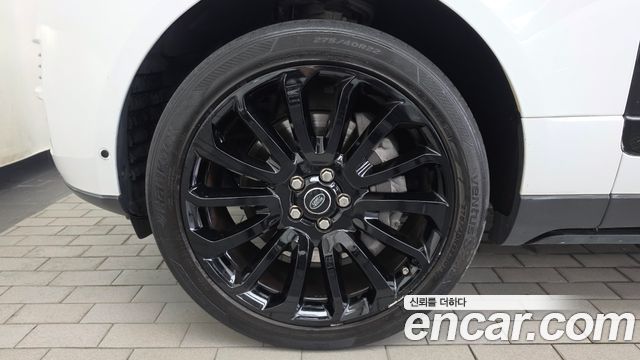 Land Rover Range Rover (IV) 4.4 SDV8 AB DIESEL 2015 — фото 5