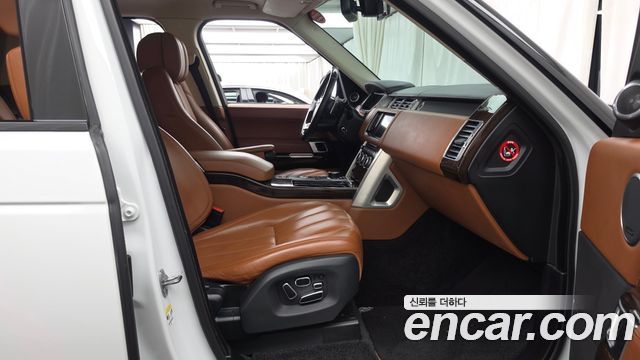 Land Rover Range Rover (IV) 4.4 SDV8 AB DIESEL 2015 — фото 11