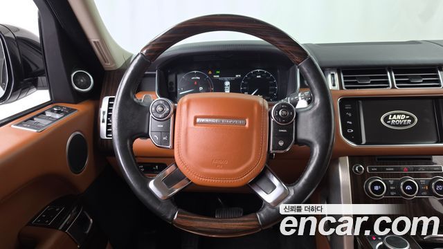 Land Rover Range Rover (IV) 4.4 SDV8 AB DIESEL 2015 — фото 13