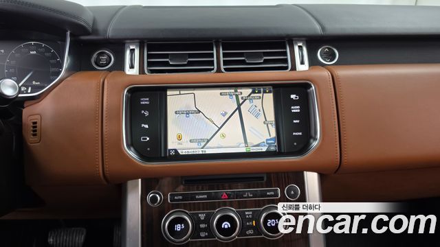 Land Rover Range Rover (IV) 4.4 SDV8 AB DIESEL 2015 — фото 14