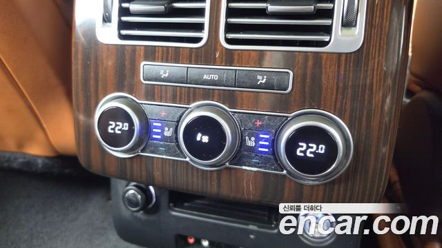 Land Rover Range Rover (IV) 4.4 SDV8 AB DIESEL 2015 — фото 19