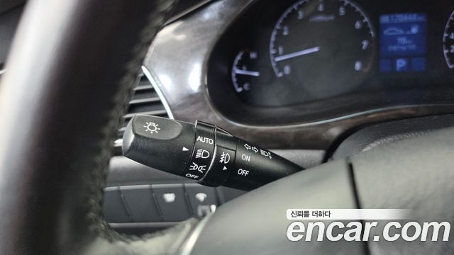 Hyundai Genesis BH330 Modern Standard 2014 — фото 20