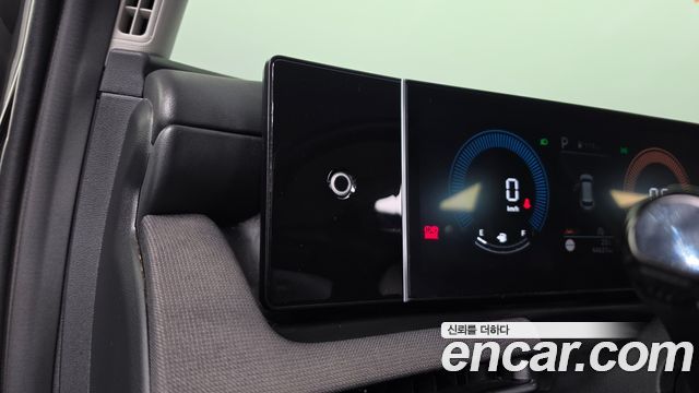 Hyundai Tucson (NX4) Gasoline 1.6 Turbo 2WD Premium 2025 — фото 13