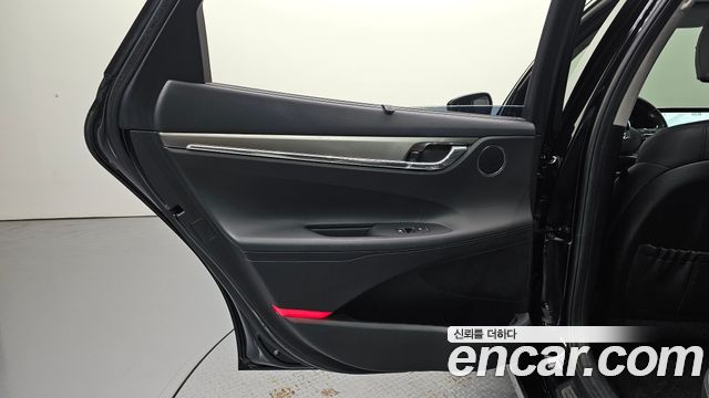 Hyundai Grandeur (IG) 2.5 Le Blanc 2023 — фото 25