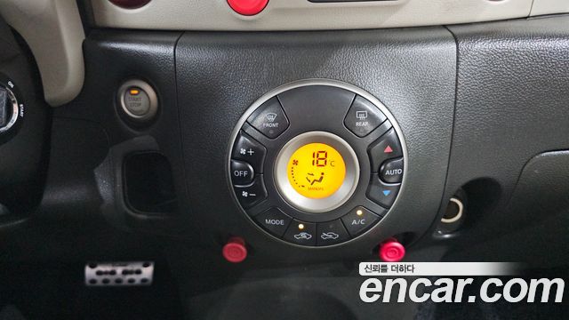 Nissan Cube 1.8 SL Z12 2011 — фото 14