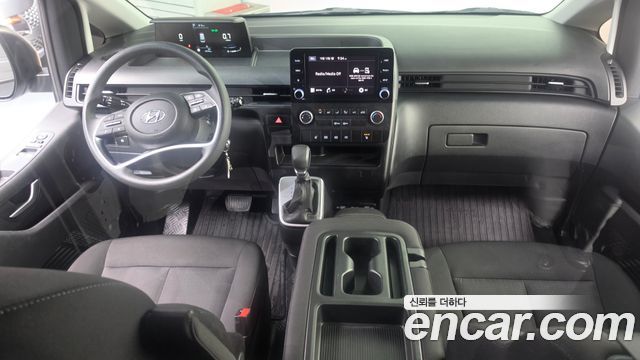 Hyundai Staria Cargo 3-Seater Smart 2023 — фото 7