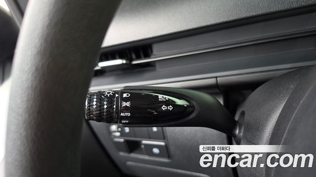 Hyundai Staria Cargo 3-Seater Smart 2023 — фото 17