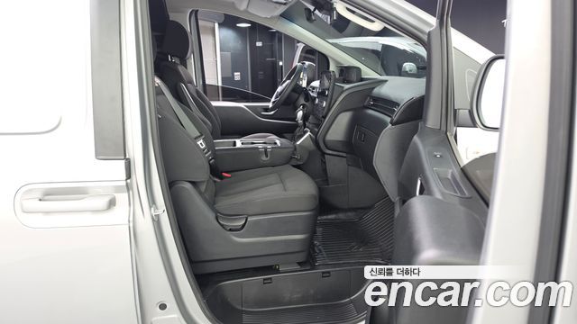 Hyundai Staria Cargo 3-Seater Smart 2023 — фото 26