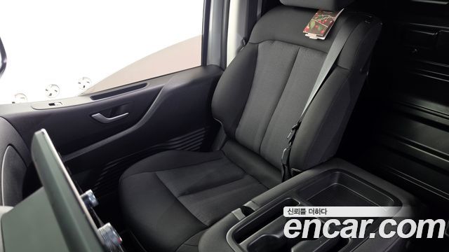 Hyundai Staria Cargo 3-Seater Smart 2023 — фото 30