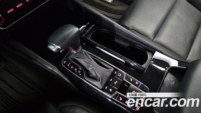 Kia K7 3.0 GDI Limited 2018 — фото 9