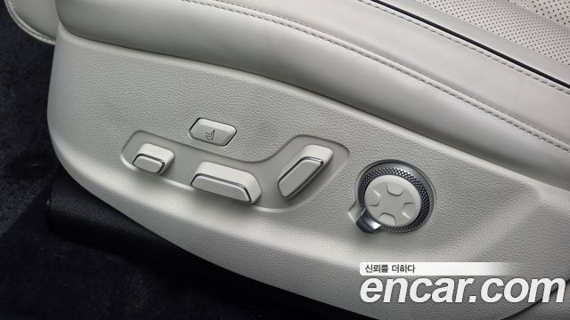 Genesis GV80 2.5T Gasoline AWD 2025 — фото 28