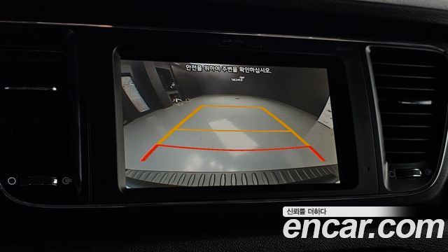 Kia Carnival 9-seater Luxury 2017 — фото 15