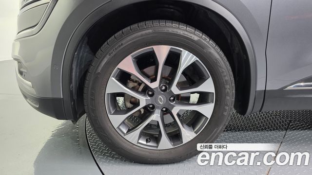 Renault Korea QM6 Diesel 4WD RE Signature 2017 — фото 5
