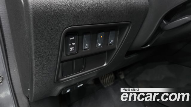Renault Korea QM6 Diesel 4WD RE Signature 2017 — фото 18