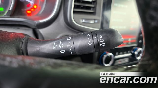 Renault Korea QM6 Diesel 4WD RE Signature 2017 — фото 27