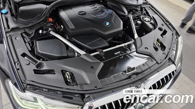 BMW 5 Series (G30) 530i xDrive M Sport Package 2021 — фото 6