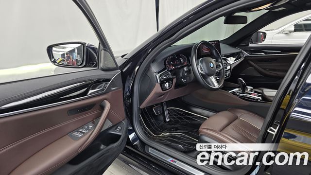 BMW 5 Series (G30) 530i xDrive M Sport Package 2021 — фото 10