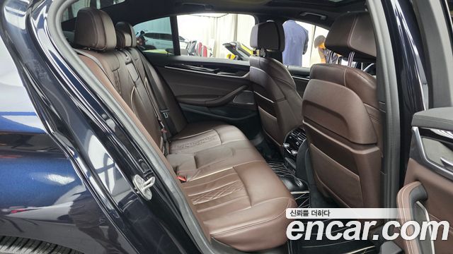 BMW 5 Series (G30) 530i xDrive M Sport Package 2021 — фото 12