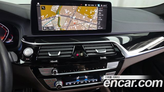 BMW 5 Series (G30) 530i xDrive M Sport Package 2021 — фото 14