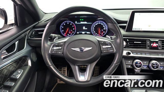 Genesis G70 2.0T Sport Package 2019 — фото 13
