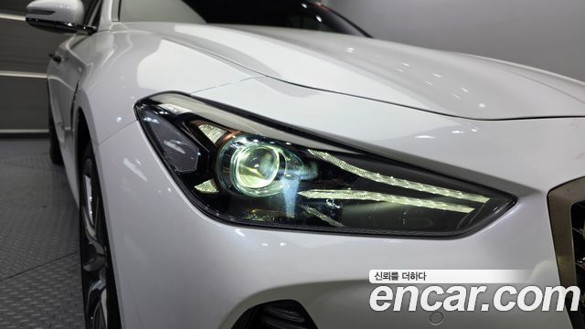 Genesis G70 2.0T Sport Package 2019 — фото 22