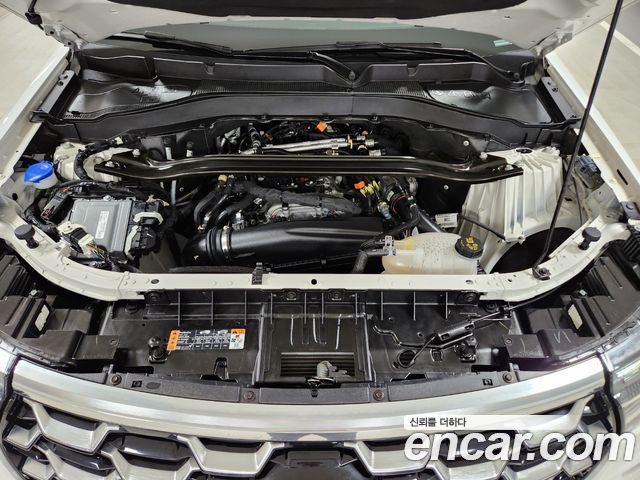 Ford Explorer (VI) 2.3 Platinum 4WD 2025 — фото 6