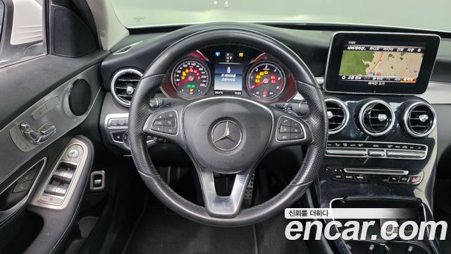 Mercedes-Benz C-Class (W205) C220 d Avantgarde 2018 — фото 13