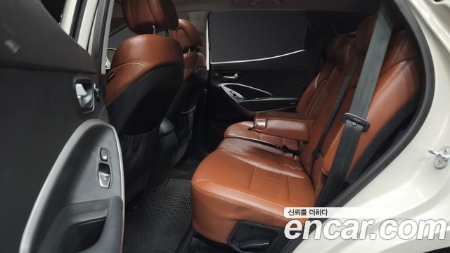 Hyundai Santa Fe (DM) Diesel(e-VGT) 2.2 2WD Exclusive 2014 — фото 11