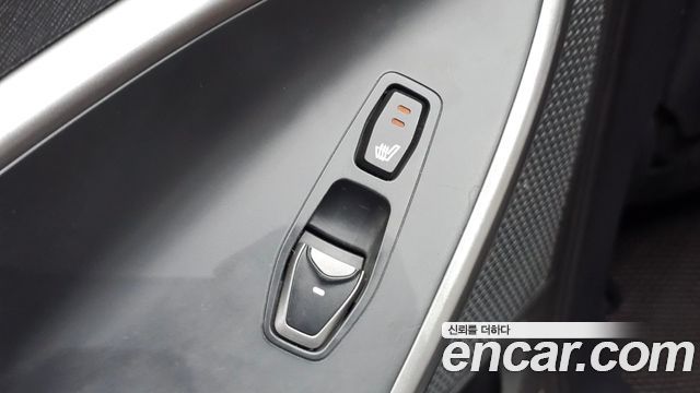 Hyundai Santa Fe (DM) Diesel(e-VGT) 2.2 2WD Exclusive 2014 — фото 20