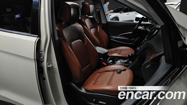 Hyundai Santa Fe (DM) Diesel(e-VGT) 2.2 2WD Exclusive 2014 — фото 26