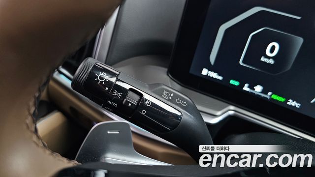Kia Sorento (IV) HEV 1.6 2WD Signature 2025 — фото 36
