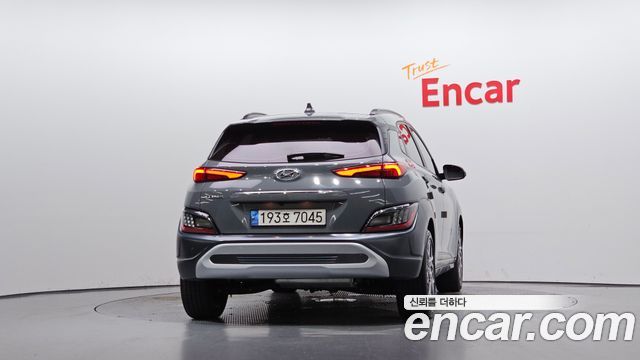 Hyundai Kona Hybrid Inspiration 2023 — фото 4
