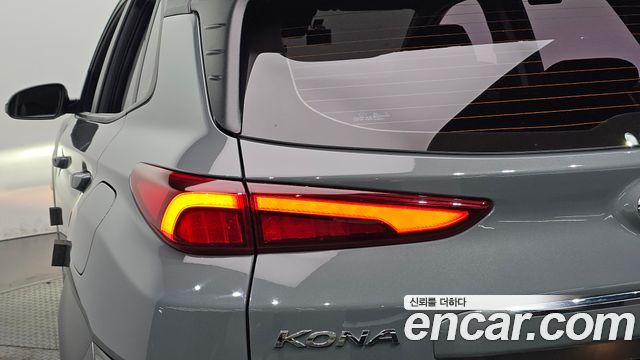 Hyundai Kona Hybrid Inspiration 2023 — фото 23