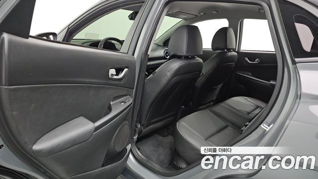 Hyundai Kona Hybrid Inspiration 2023 — фото 26