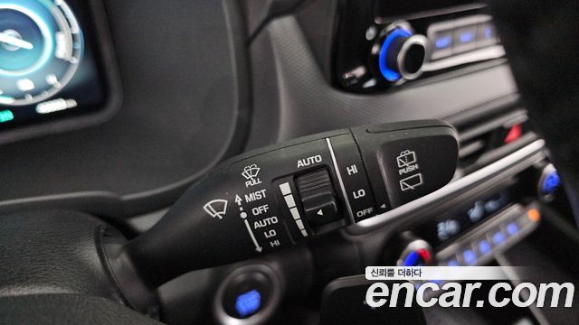 Hyundai Kona Hybrid Inspiration 2023 — фото 29