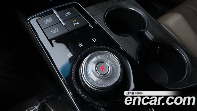 Kia K8 2.5 Gasoline 2WD Noblesse 2022 — фото 9
