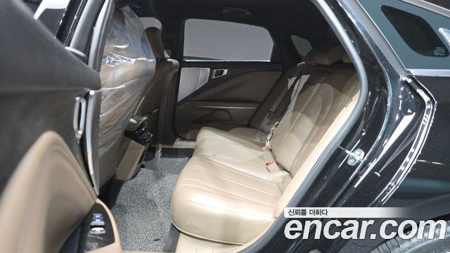 Kia K8 2.5 Gasoline 2WD Noblesse 2022 — фото 12