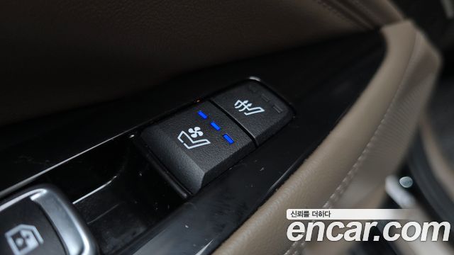 Kia K8 2.5 Gasoline 2WD Noblesse 2022 — фото 28
